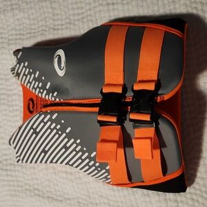 Youth life vest